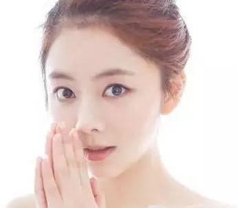 谭松韵跟欧阳娜娜,套路玩得深谁把谁当真视频