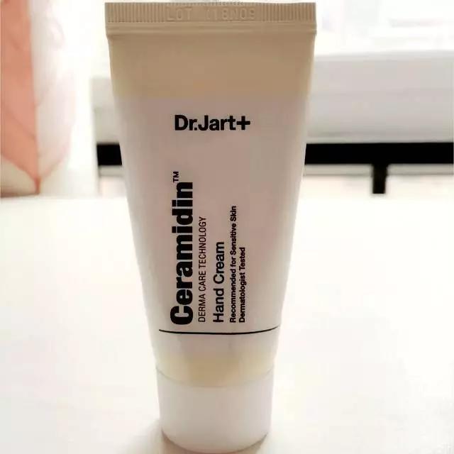 这些护肤美妆品用不完还浪费毛爷爷，到底该怎么买才对？