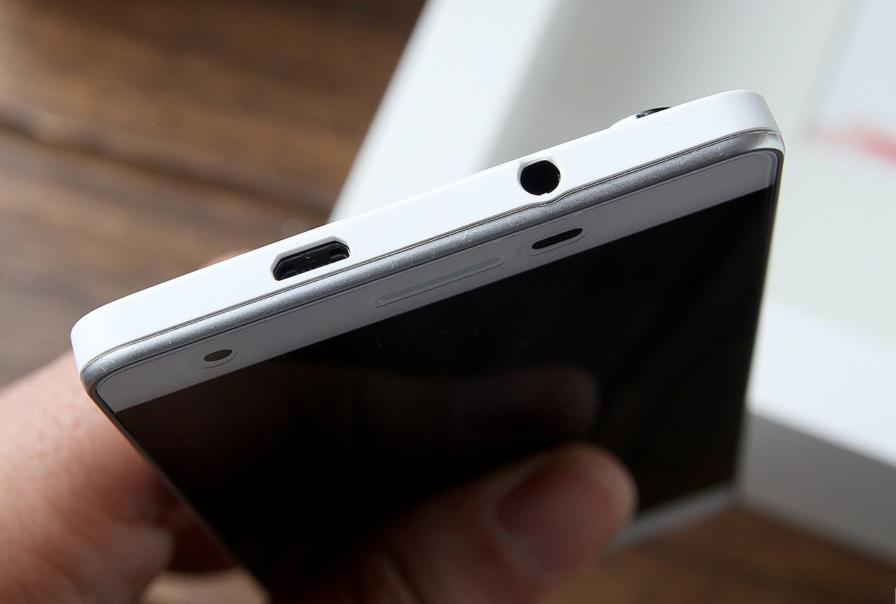 或许是当下最便宜全网通手机：399元+5英寸+800W摄像头