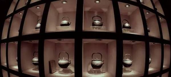 器为茶之父如何挑选最合适的茶具,岩茶用铁壶冲泡方法