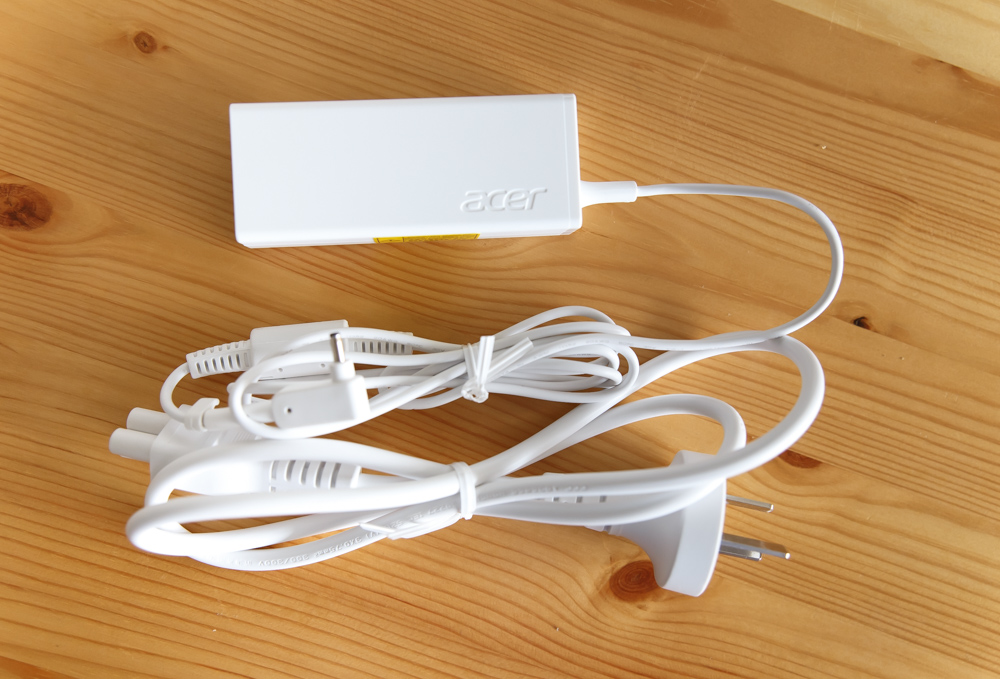 Acer蜂鸟S5-371上手加图赏：告诉你外貌也是生产力