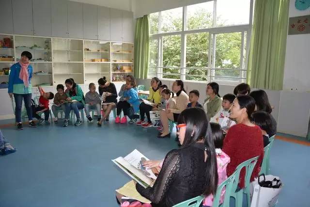 幼儿园书香润童心阅读伴成长视频,幼儿园阅读书香润童心