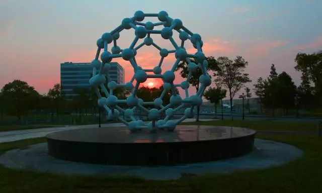 高校震撼美景,华东理工大学有什么好看的