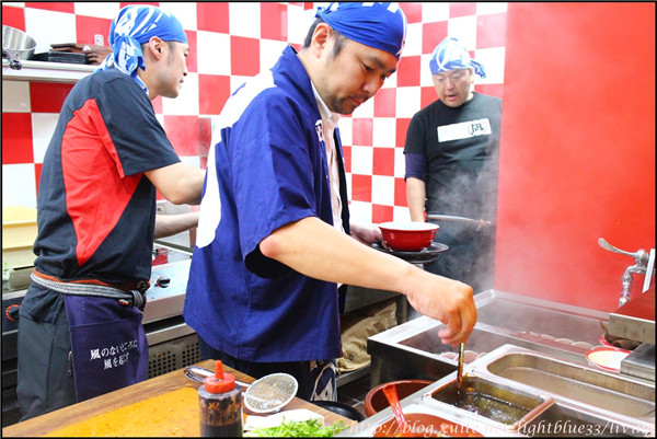ラーメン凪,Nagi豚骨拉面，猪排配沾面给你消暑超级饱足感