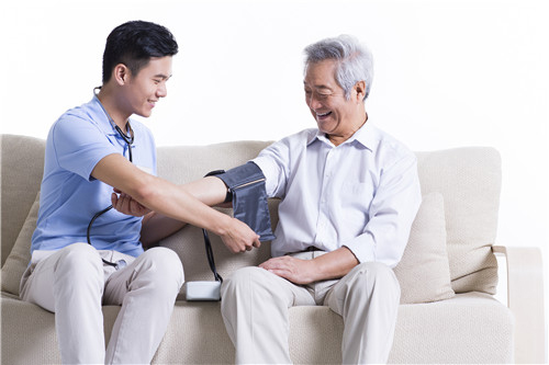 电子血压计测量血压准确吗,电子血压计测血压响几声