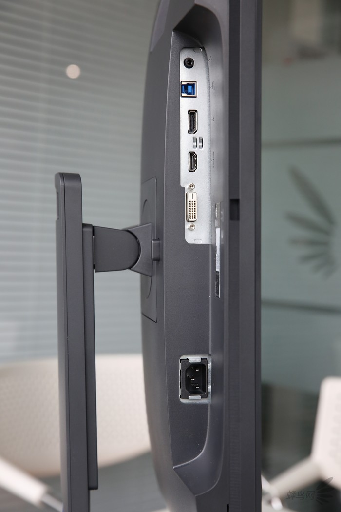 摄影师入门的24寸显示器,明基sw240显示器校色教程