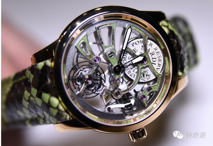 皮表带和钢表带适合的场合,钢表带和皮表带哪个好