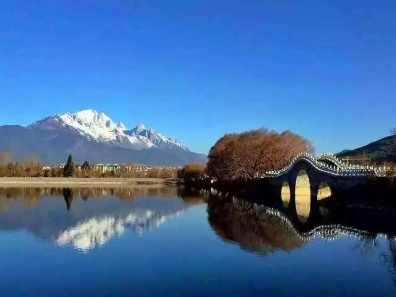 丽*青江**旅：愿你的颠沛流离，终将被妥善安放