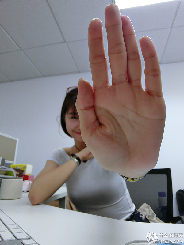 卡西欧自拍神器tr600什么时候上市,卡西欧自拍神器tr600怎么显示时间