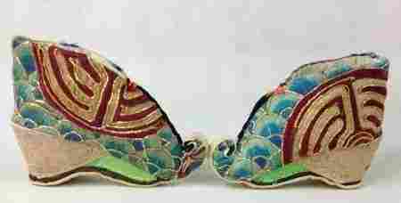 古代裹小脚真实过程,中国历史上的畸形审美