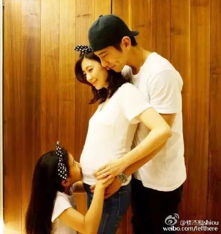 一招拍出孕照大片的感觉,拍孕照必拍风格