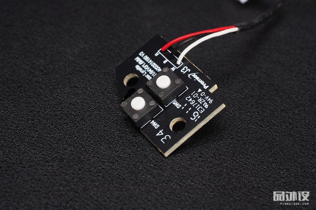 雷蛇那伽梵蛇六芒星背光灯不亮,雷蛇巴塞利斯蛇v2鼠标测评