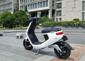 小牛电动m1是电动摩托车吗,小牛m1都市版用的小牛电机