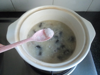 快！拿个大点的盆子，接住我的口水！