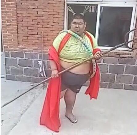 这位姐姐你真丑日语,这位姐姐你说的太对啦