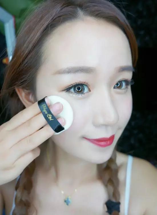 如何学会韩国妆容,韩国可爱眼妆画法图片