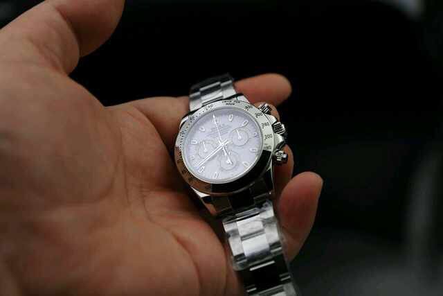 劳力士迪通拿白款好还是黑款好,劳力士迪通拿全白盘