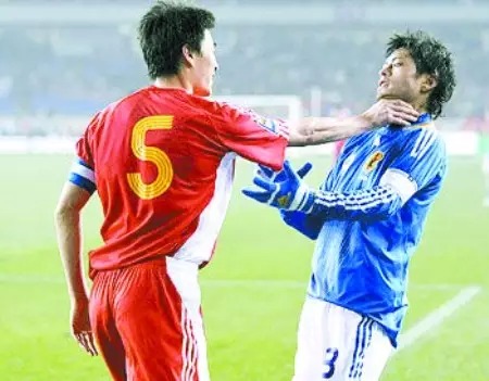 新手踢球要注意哪些事情,踢球该注意的细节