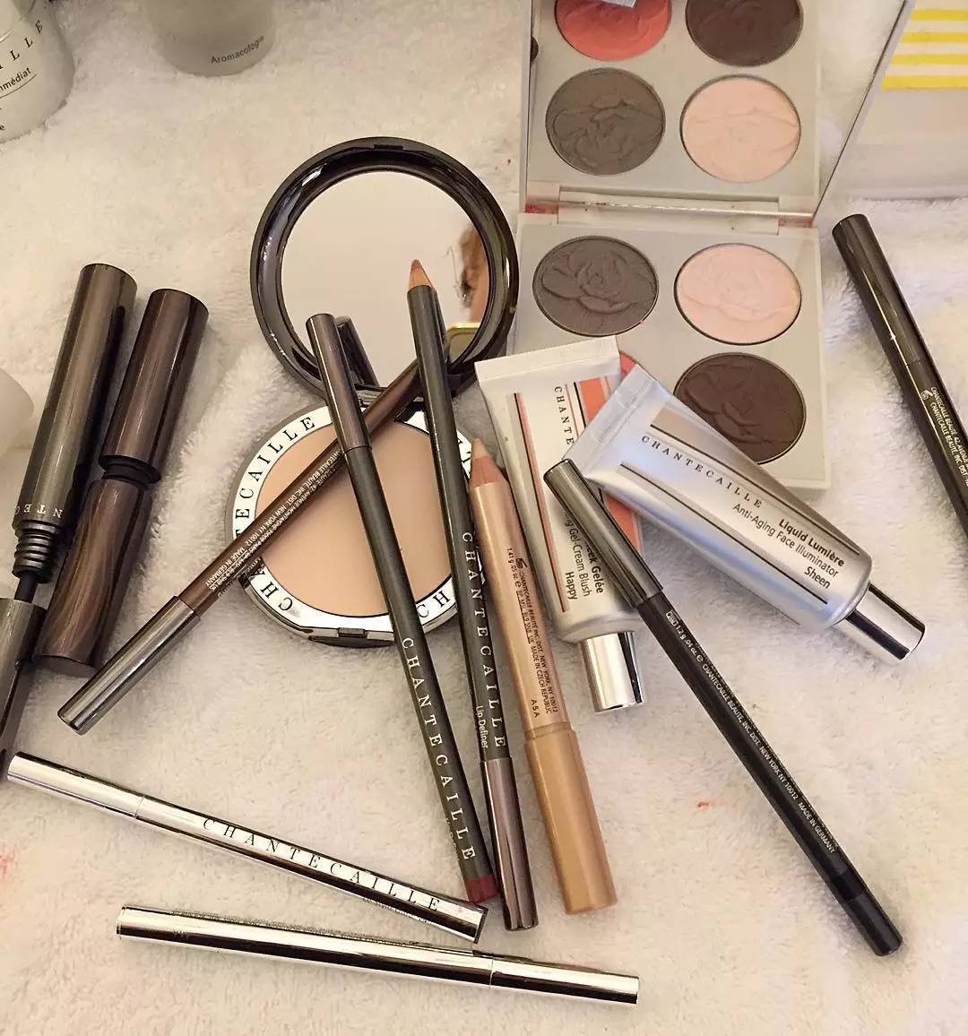 深扒金球奖彩妆（上）2016新鲜货PK经典好卖款