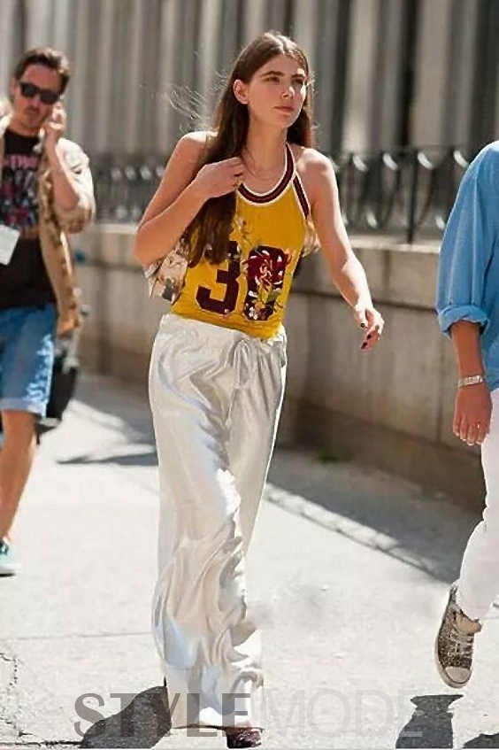 掀起了运动热潮,足球掀起的狂欢