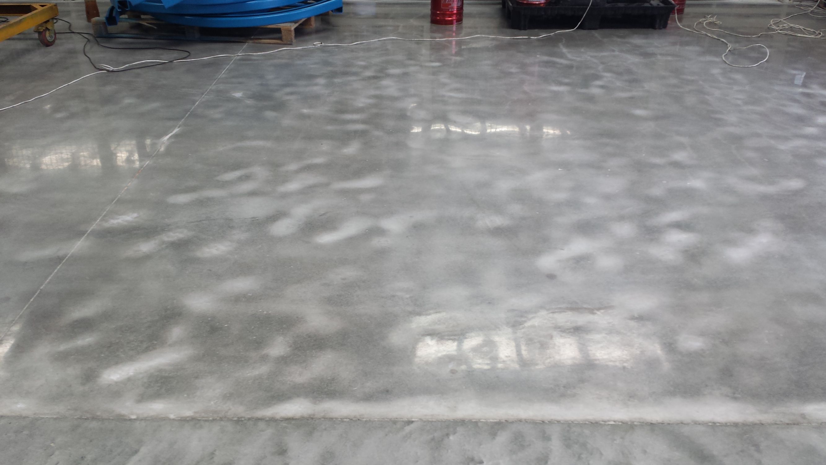 混凝土地面色差修复方案,西昌市混凝土色差修复剂