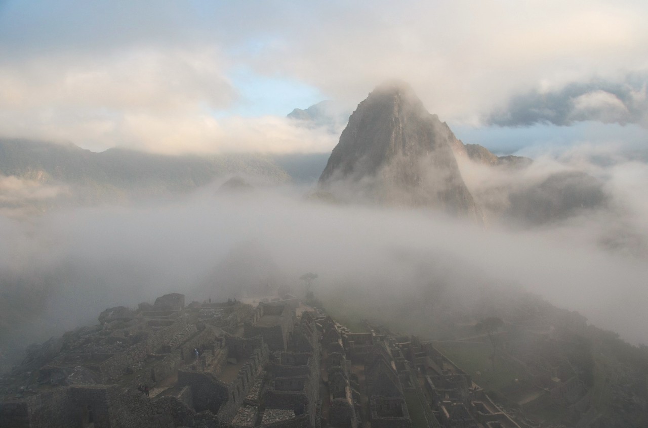 一个陕西汉子花7万元环游地球1圈,还带回一个美国女友!