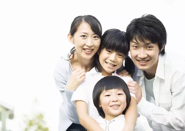 小孩出国旅游护照办理流程,暑期带娃出国