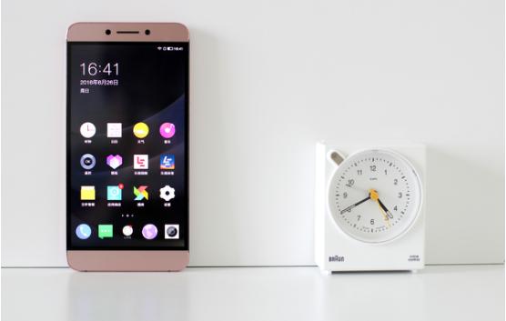 为什么乐max2这么便宜,乐max2大概多少钱