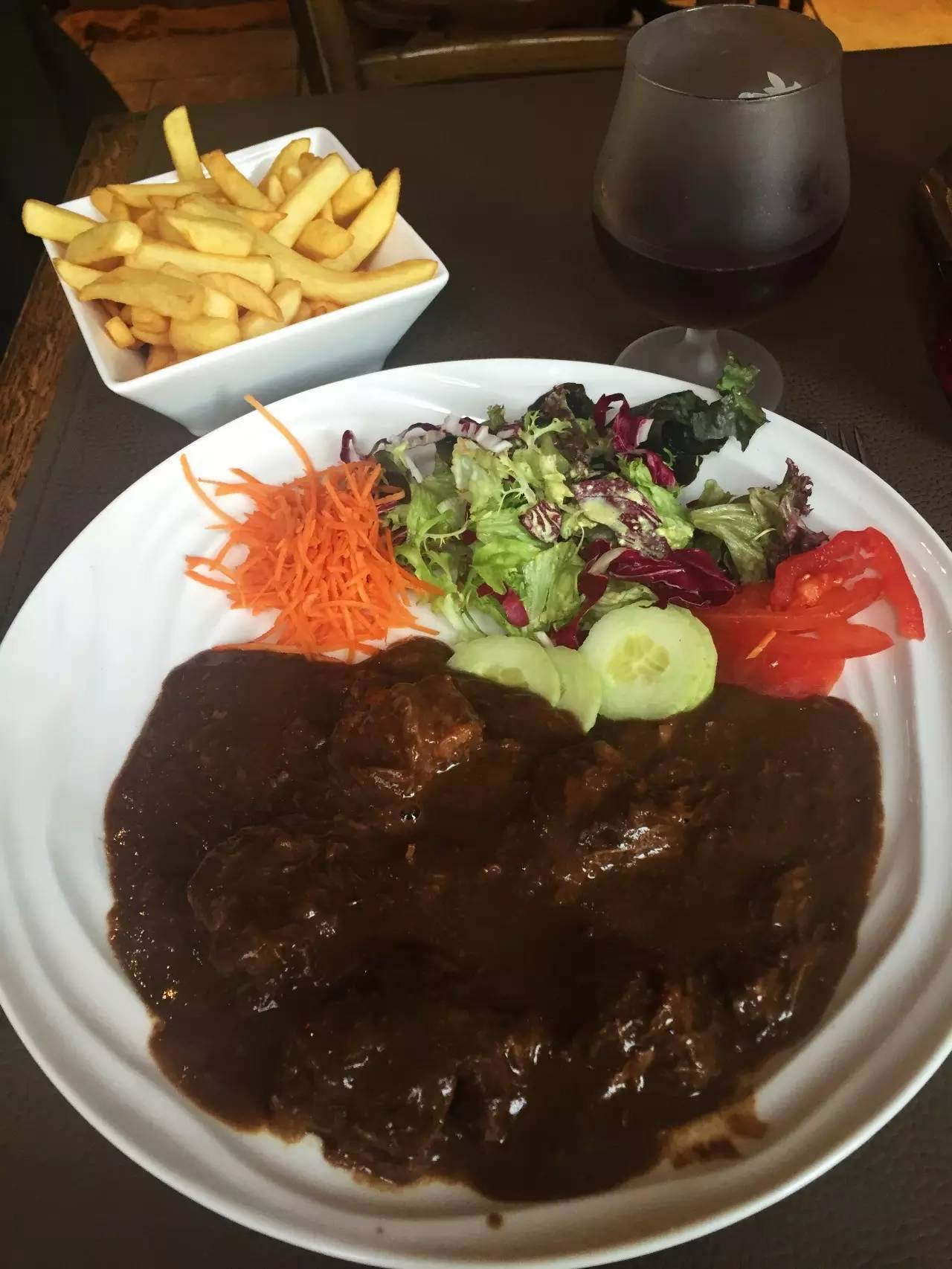 Yolanda师姐访谈-在腐国做旅游达人是怎样的一种体验？