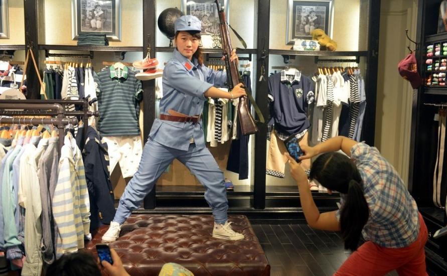 服装淡季没人怎么营销,服装实体店淡季干点啥