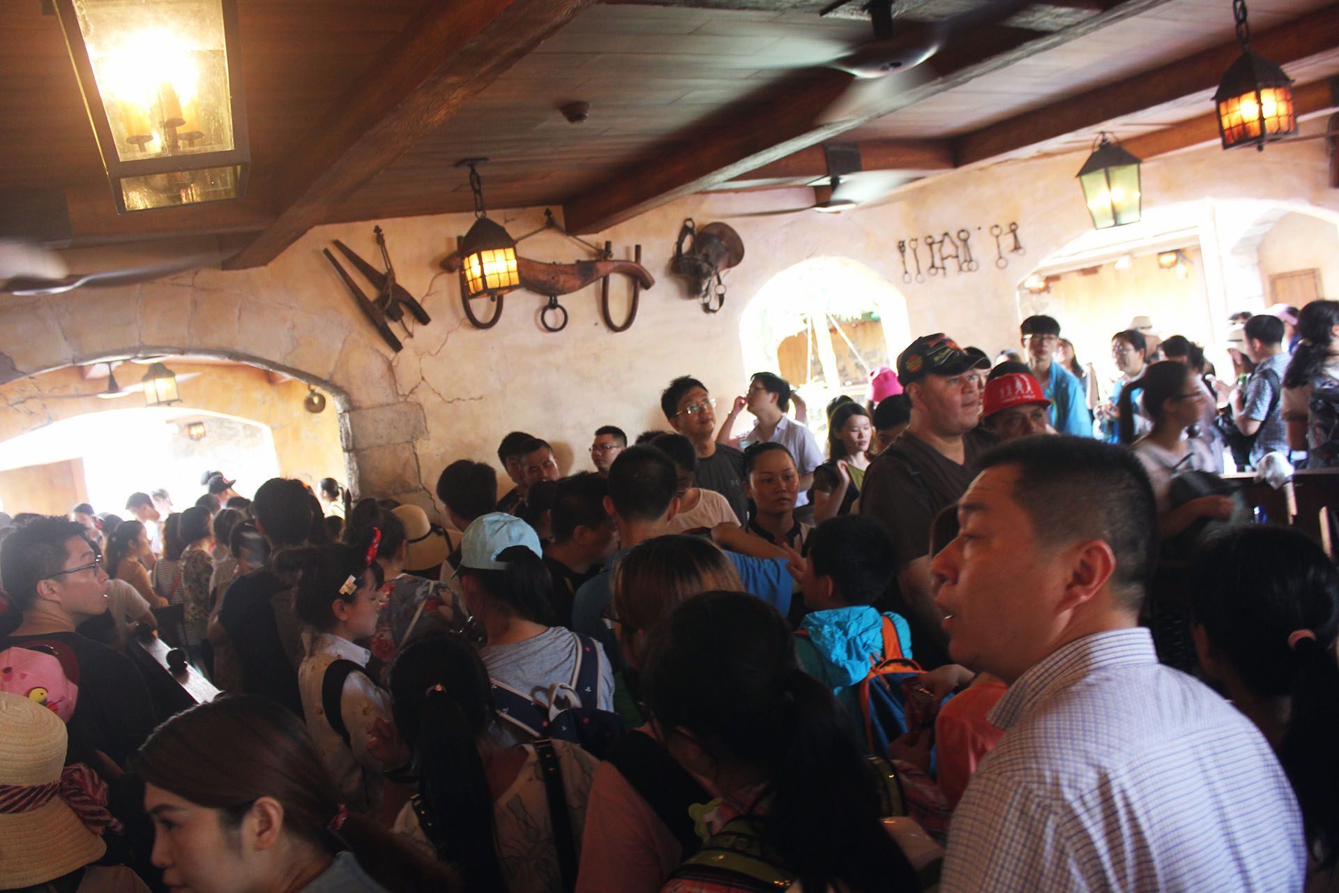 最精简上海迪士尼游玩攻略,最全上海迪士尼游玩攻略