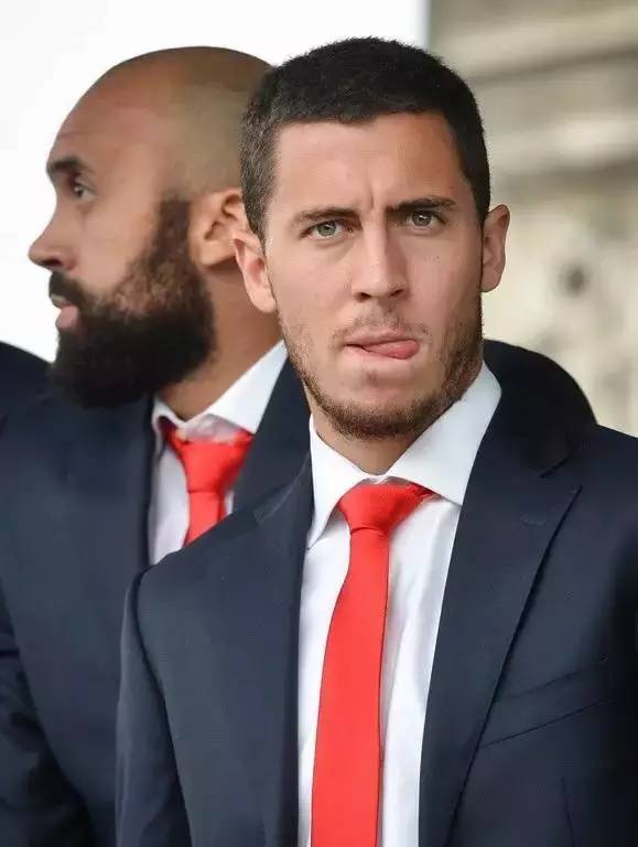 2016欧洲杯葡萄牙夺冠c罗和弗格森,2016年欧洲杯葡萄牙夺冠全过程