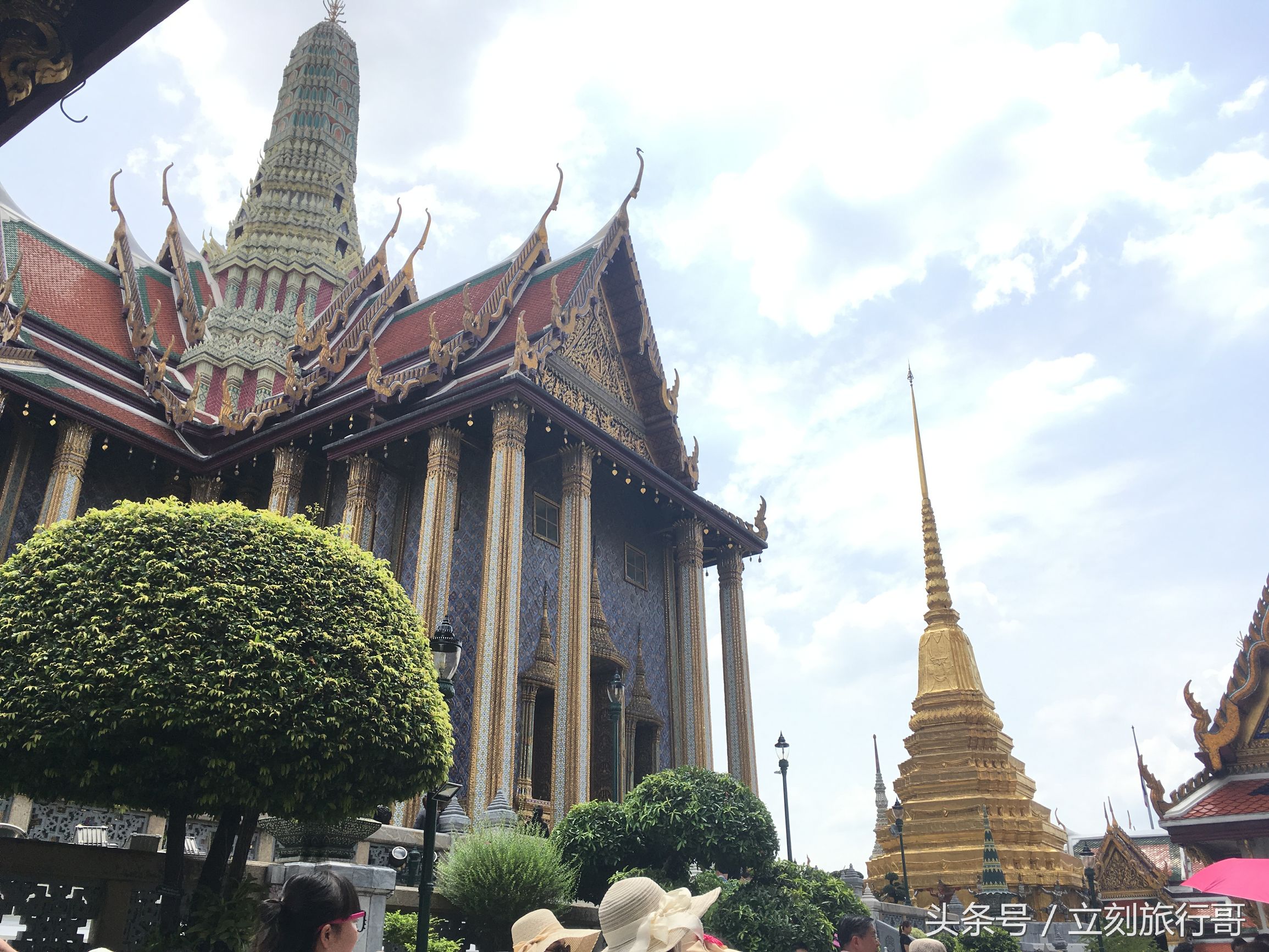 泰国曼谷旅游买青草膏,泰国旅游买青草膏