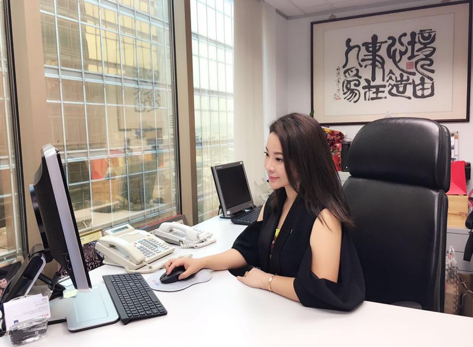 《大众理财》独家专访：Jessicawang的美丽人生