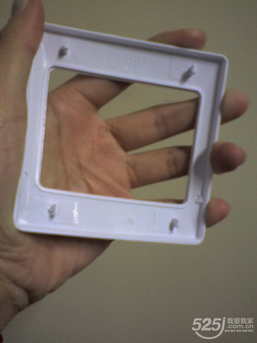 开关什么位置留合适,开关一控多孔