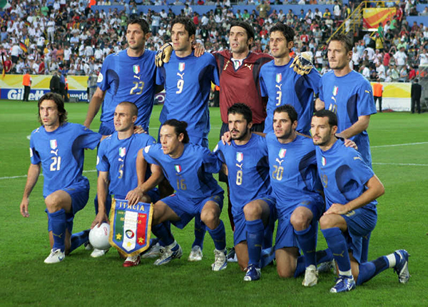 足坛8号战袍,足坛29号战袍