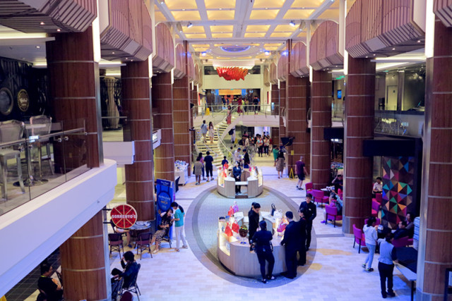 皇家赞礼号邮轮游,皇家赞礼号邮轮