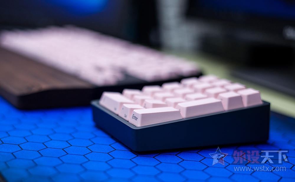 豪物图赏壕好玩，壕过瘾。aboStudioGACnum数字外壳分享