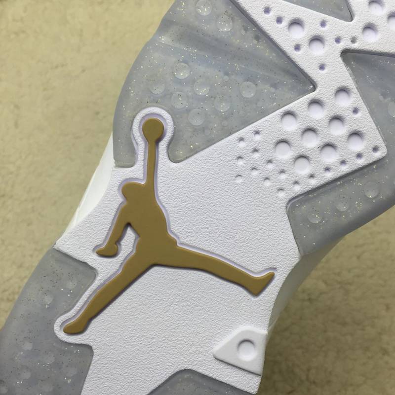 球鞋信息一览丨AJ6黄金圣衣于年底发售，AJ3真蓝复刻日期确定！