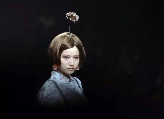 我们确曾用玫瑰做了些美好的事情