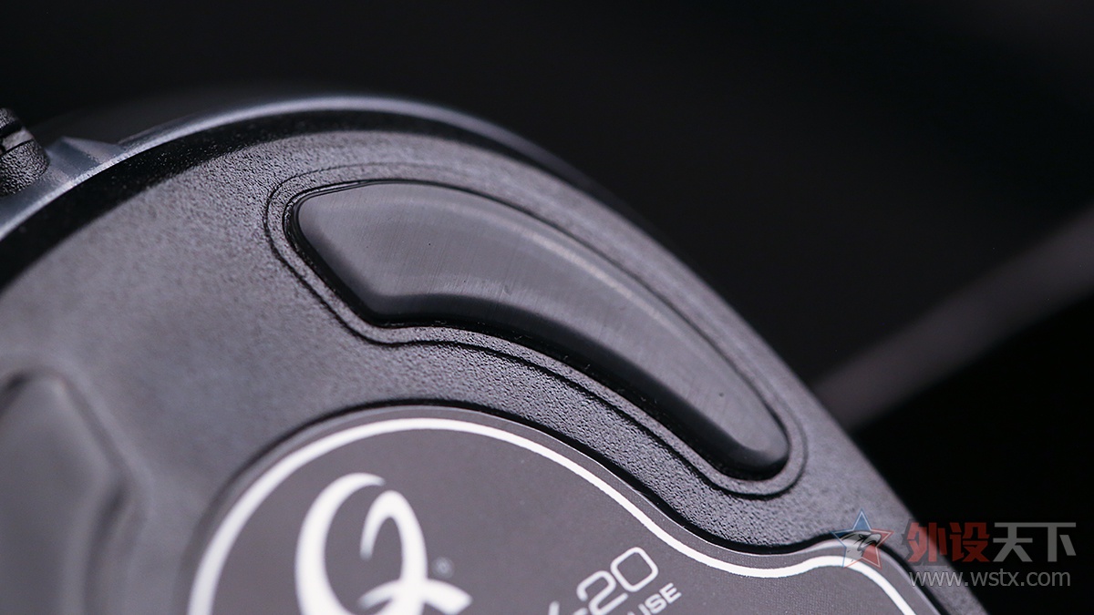 qpad酷倍达鼠标垫评测,性价比游戏鼠标十佳评测