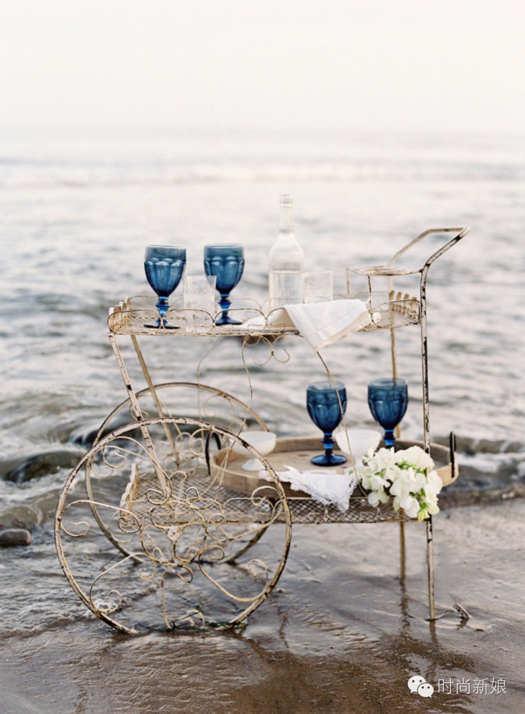 这些眼花缭乱的婚礼,竟然全在沙滩上举行