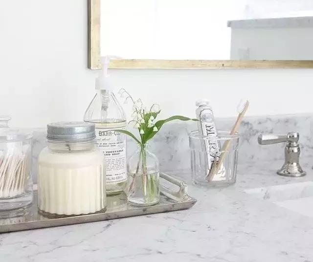 精致女人包包里必备物品,轻奢小众高级感包包