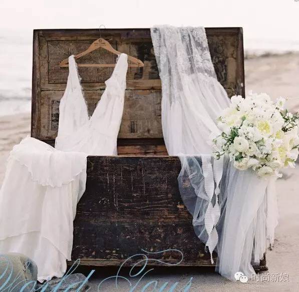 这些眼花缭乱的婚礼,竟然全在沙滩上举行