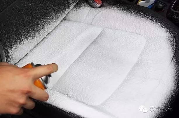 汽车座椅被孩子尿脏了怎么办,汽车布座椅脏了自己怎么清洗