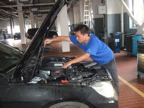 女司机车内有臭味吗,女司机车内诡异响声