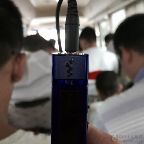 情怀依旧全部歌曲,情怀依旧的作品