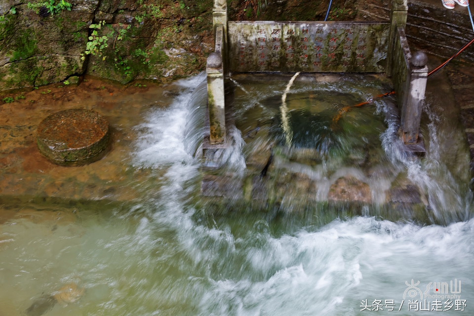 济南一处会打呼噜的泉,现鼾声正响,欢畅入耳,让人赞叹!