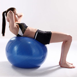 瑜伽球腰腹部减肥,瑜伽球瘦身动作