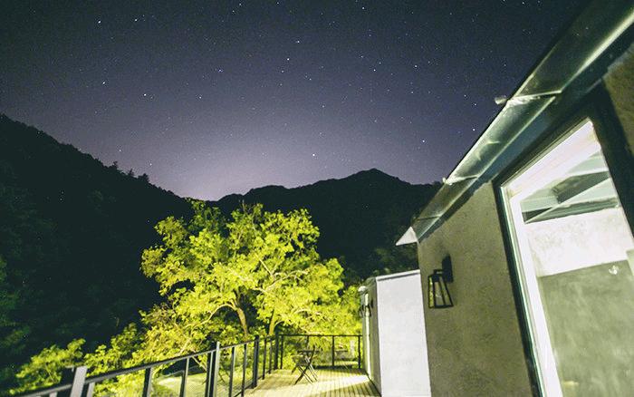 桐庐岩朵民宿游乐场,桐庐适合亲子游玩的民宿